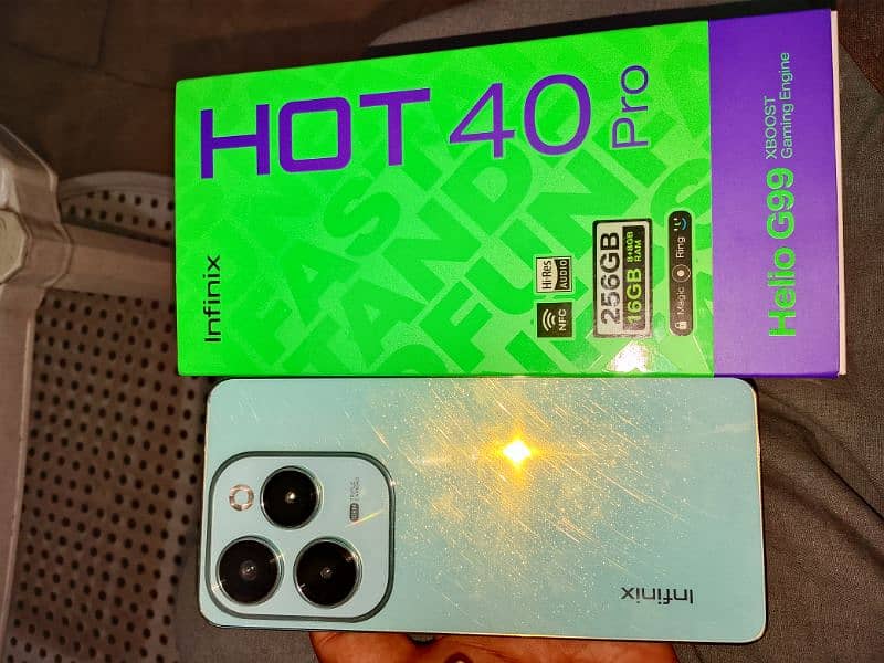 Hot 40 pro. (16/256) 1