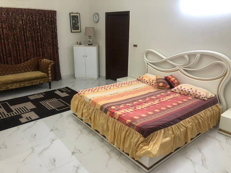 Dha Phase 4 Kanal Full House Fully Furnished For Rent 4