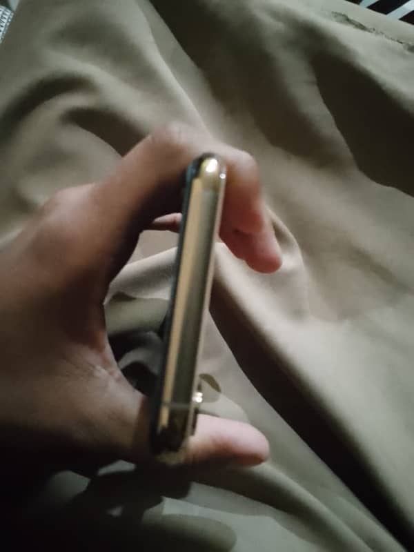 iPhone  xs non pta 1