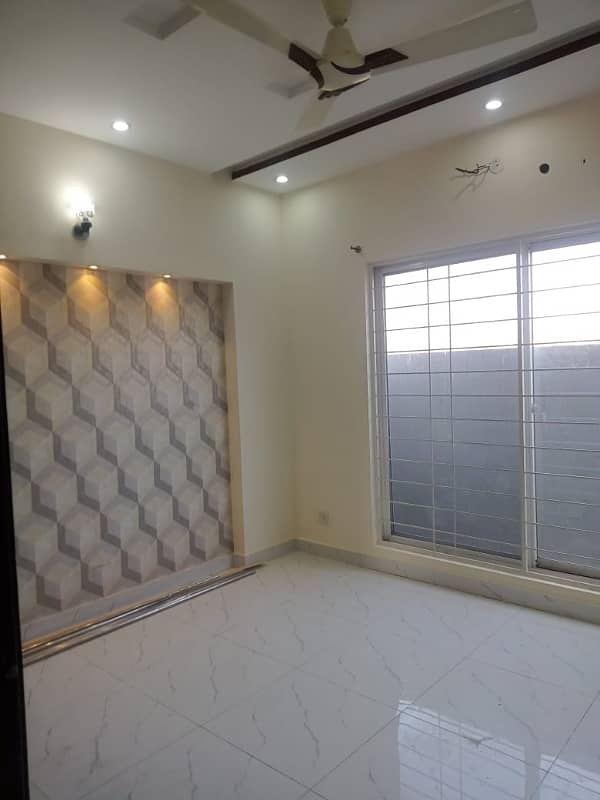 DHA Rahbar Sacter 1 Year Use House For Sale In DHA Rahbar Sacter 2 10