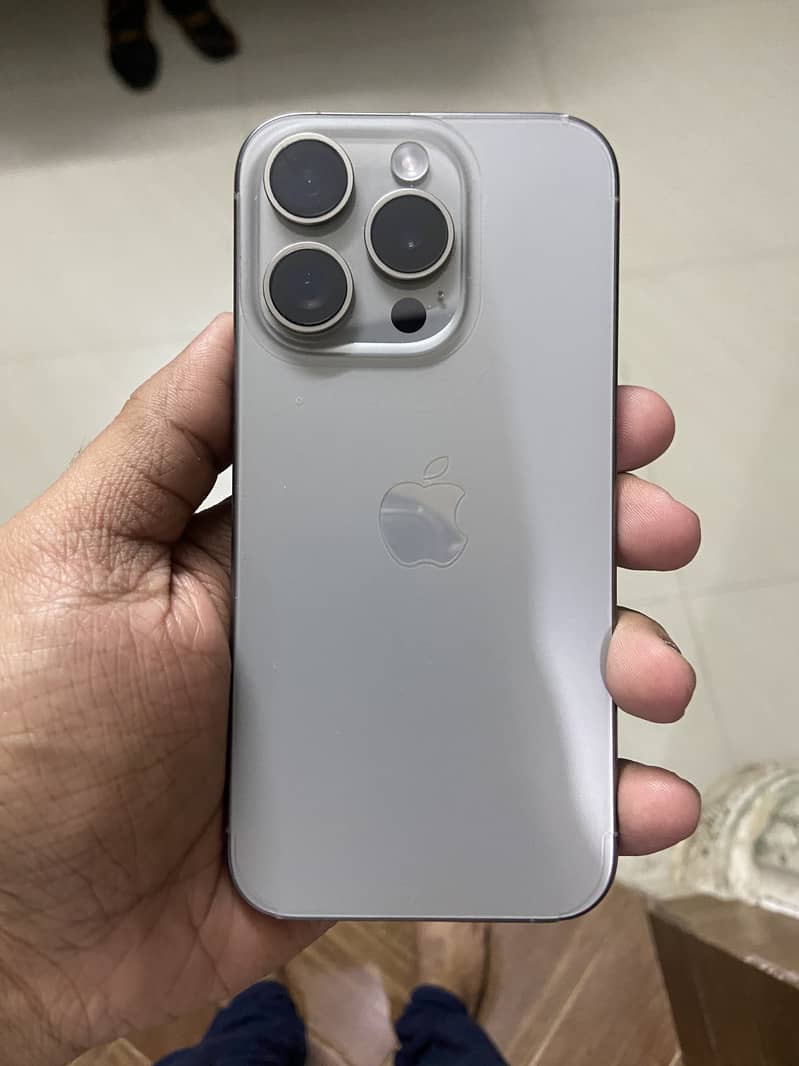 Iphone 15Pro 256gb 0