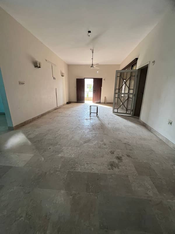 1st Floor 4 Bed Rooms with Attached Bath, Drawing Room, Dinning Area, and Lounge Space. 10