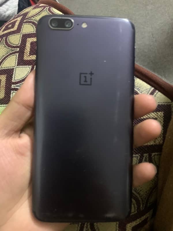 one plus 5  8/128 gb 2