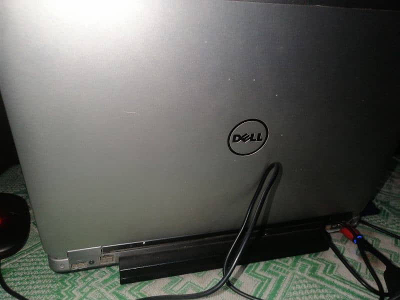 Dell i5 4th generator 8gp ram ssd 166 hhd 400+ emergency sell 1