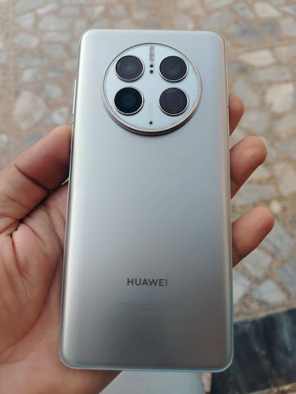 Huawei Mate 50 Pro 1