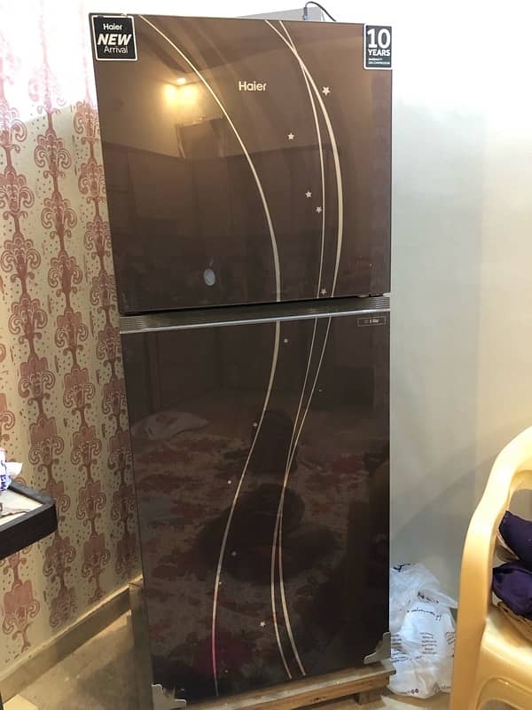 Haier HRF glass door fridge 0