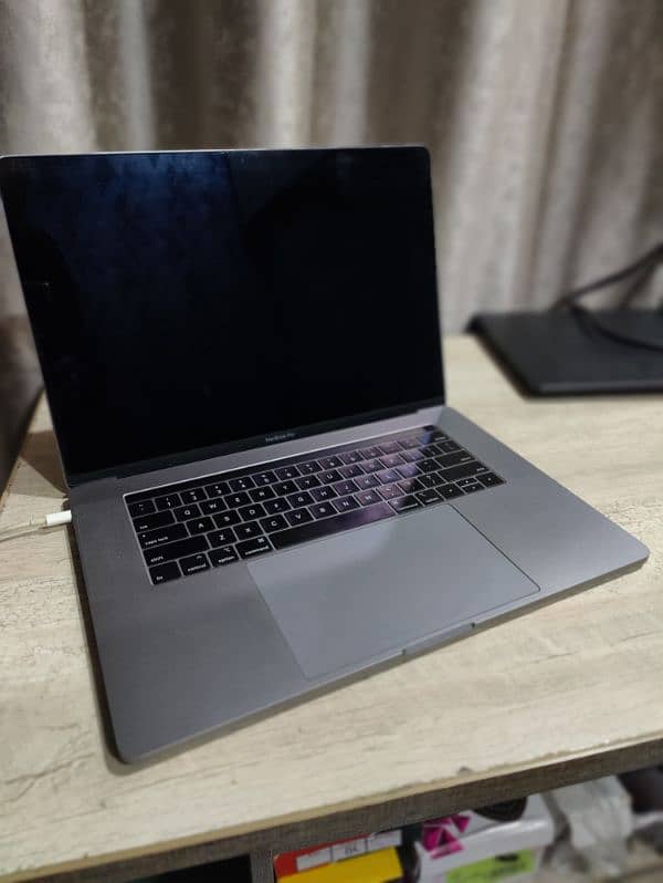 Macbook pro 2019 3