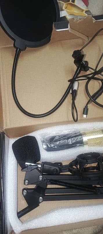 Brand New Microphone For Recording with Imported Sound card 4