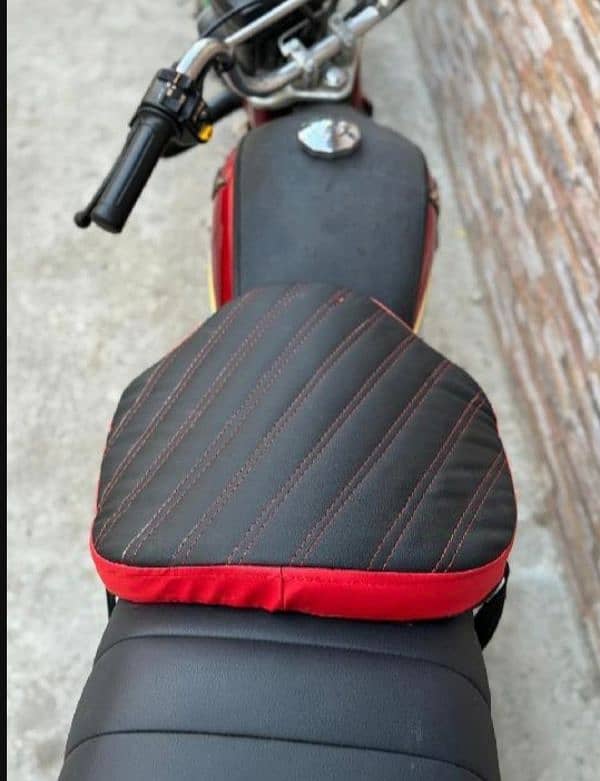 Double Stitch Waterproof Bike Seat Cushion Avail with Free Delivery 1