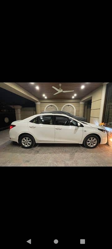 Toyota Altis Grande 2015 4