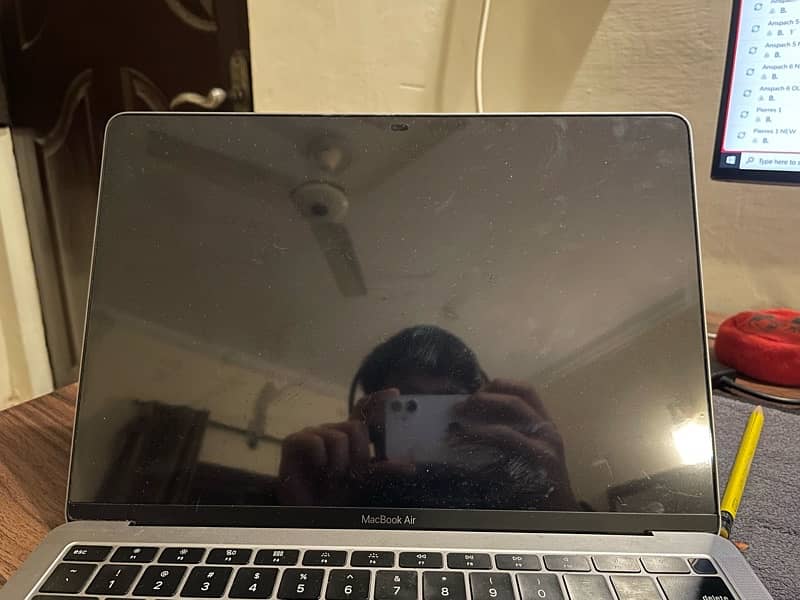 Macbook Air 2018 13 inch 0