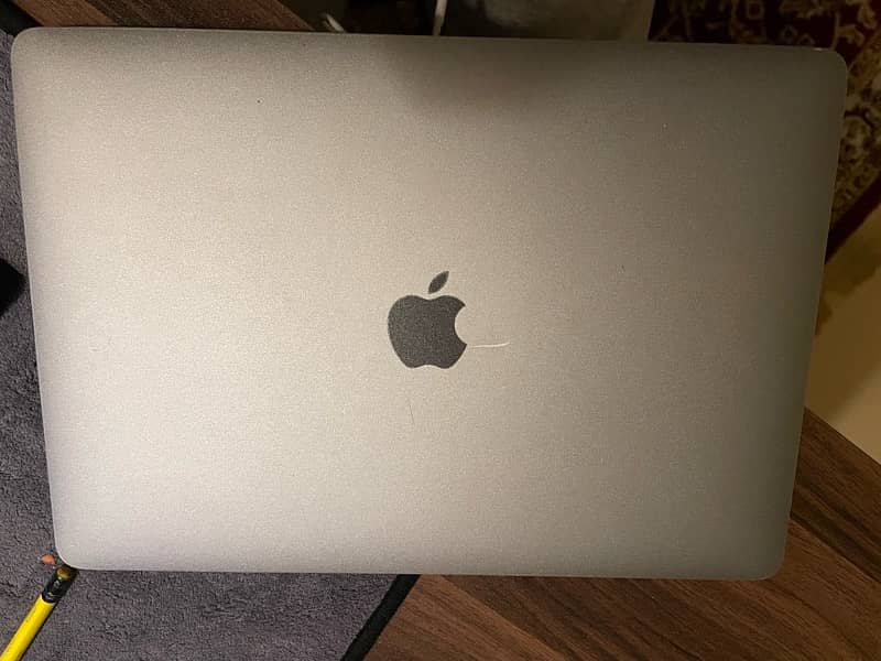 Macbook Air 2018 13 inch 1