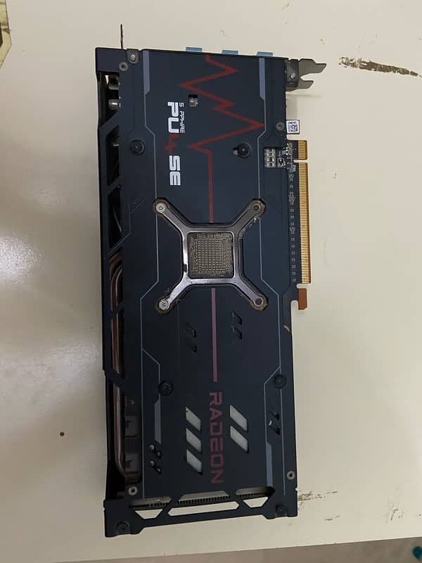 AMD Radeon RX 6700 XT PULSE 3