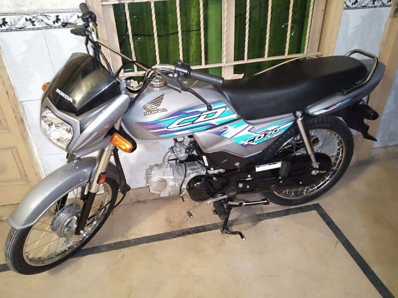 Honda cd 70 Dream 2024 4