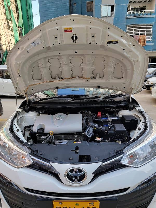 Toyota Yaris 1.5 ativ x 2