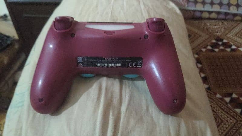 PS4 controller 1