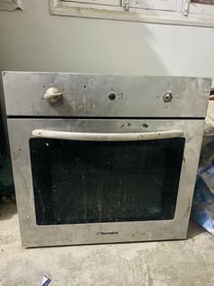 GAS AND ELECTRIC OVEN FULL WORKING CONDITION