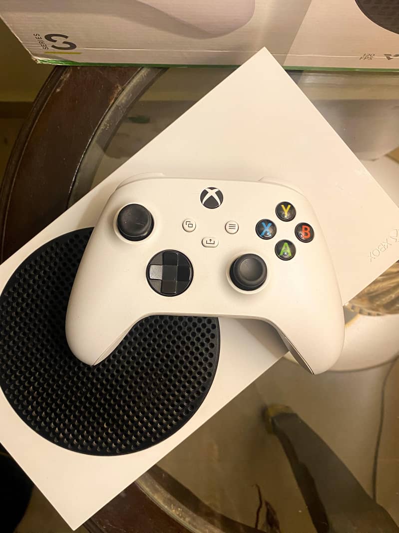 Xbox Series S (KSA Edition) 5