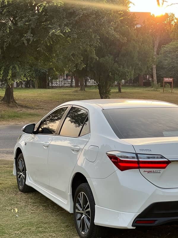 Toyota Corolla Altis 2022 11