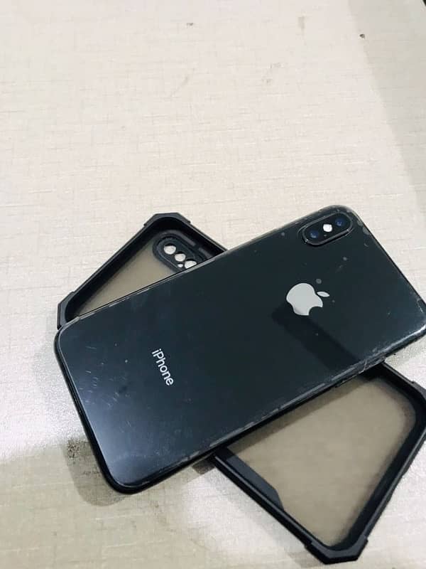 IPHONE X 64gb 0