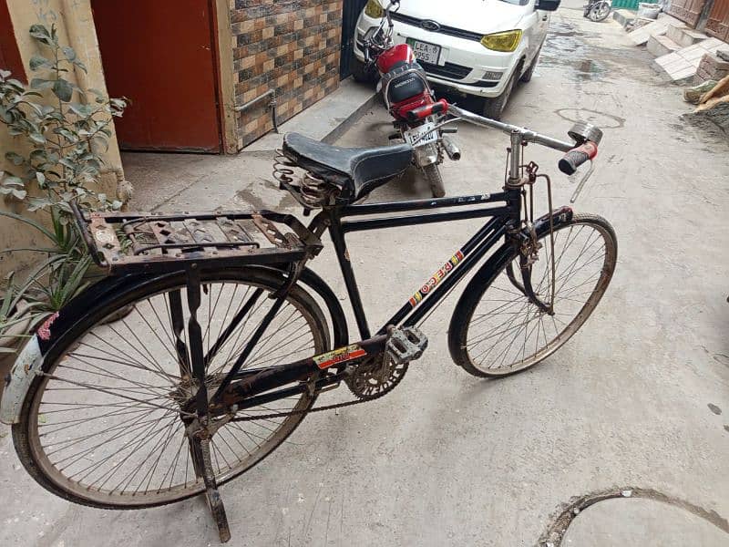 Bicycle good condition 6