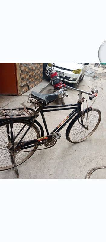 Bicycle good condition 8