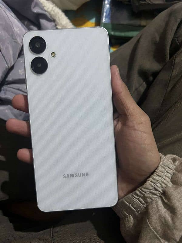 Samsung Galaxy A06 0