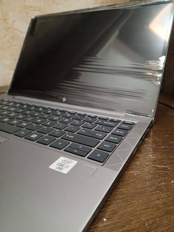 HP zBook firefly G7 Core i7 10th gen 16/512 3