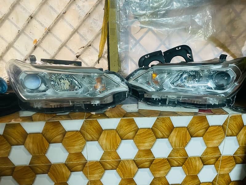 Axio 2015 to 2019 headlight and all parts available 11 4