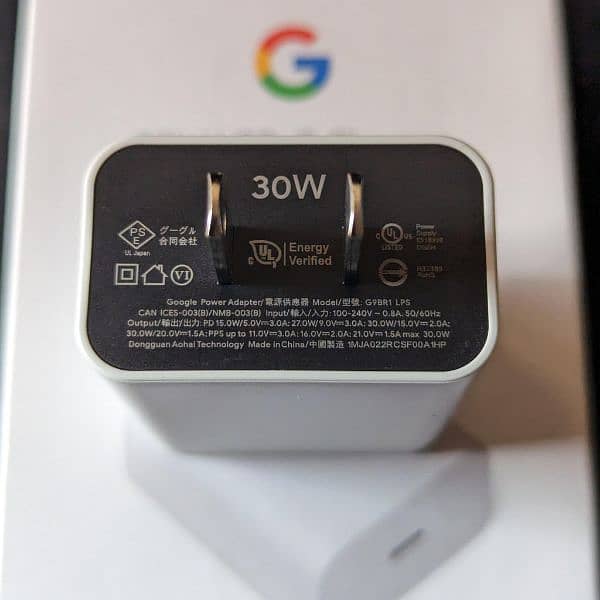 Google pixel 30/18 Watt original box plugged charger 03234806676 1