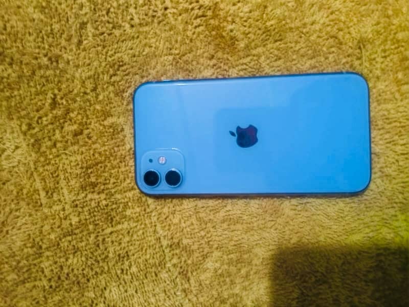 iPhone 11 128gb water pack with box factory unlock non pta 3