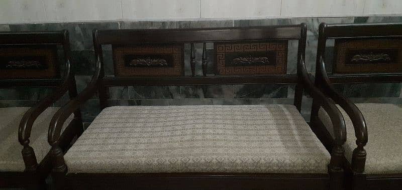 very good condition 10 by 10 2 + 2 + 1 + 1  seater 6 4