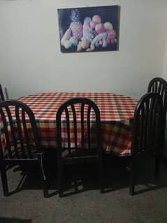 Dinning Table along with 06 Chairs