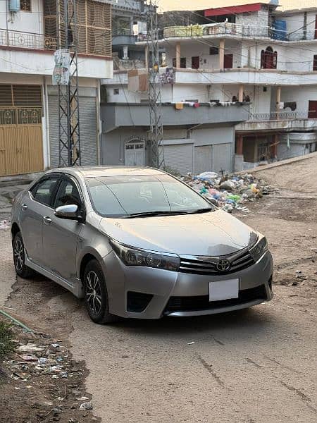 Toyota Corolla GLI 2014 antiq low milege 2