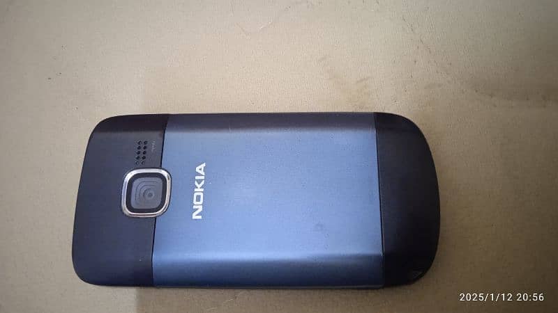 Nokia c300 1