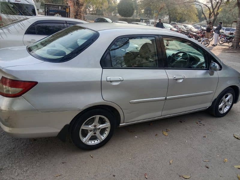 Honda City IDSI 2004 3