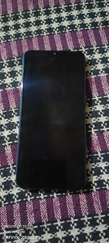 samsung A30 4.64 with box 2