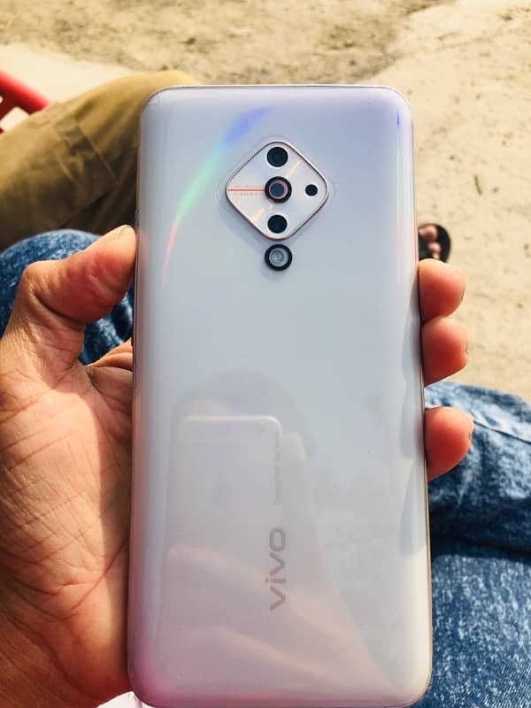 Vivo Y 51 3