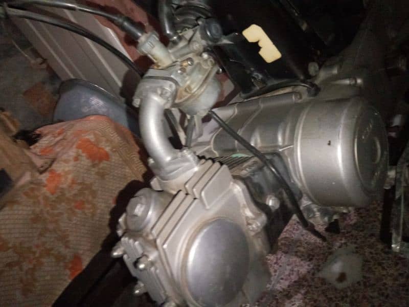 HONDA CD 70 URGENT SALE EXCELLENTLY CONDITION LIKE ZERO METER 5