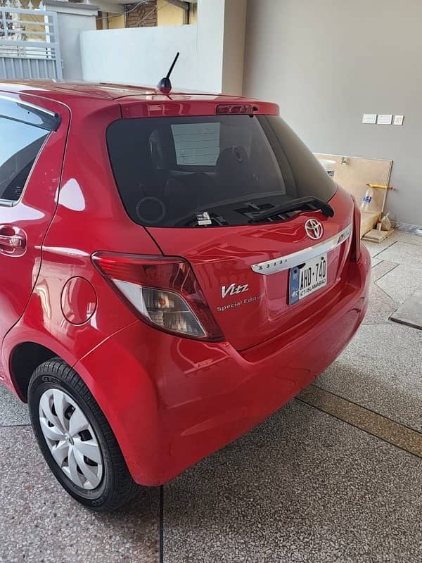 Toyota Vitz 2014/18 4