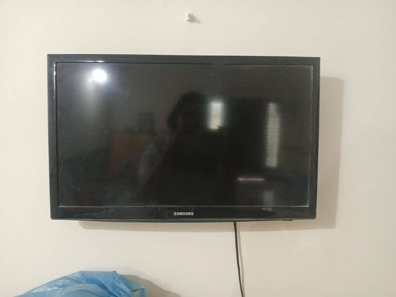 22 inch led samsung. 0