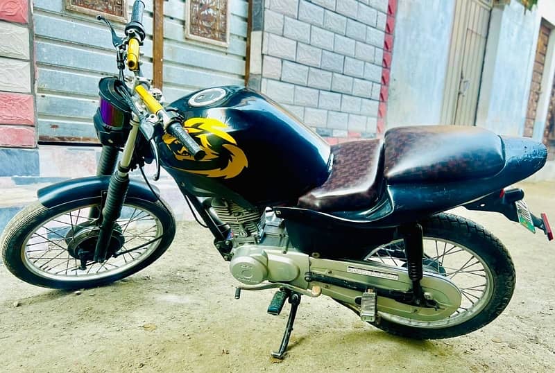 125 Honda 4