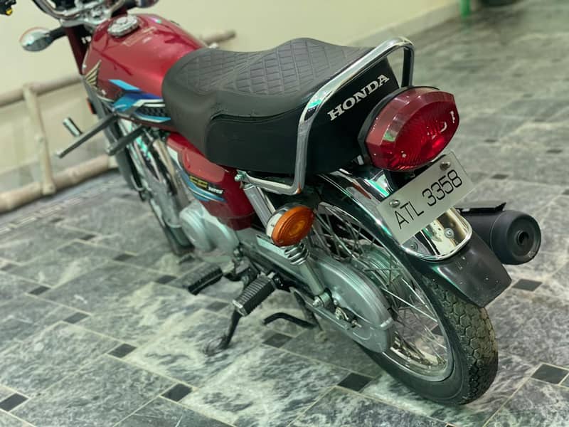 Honda CG 125 2024 5