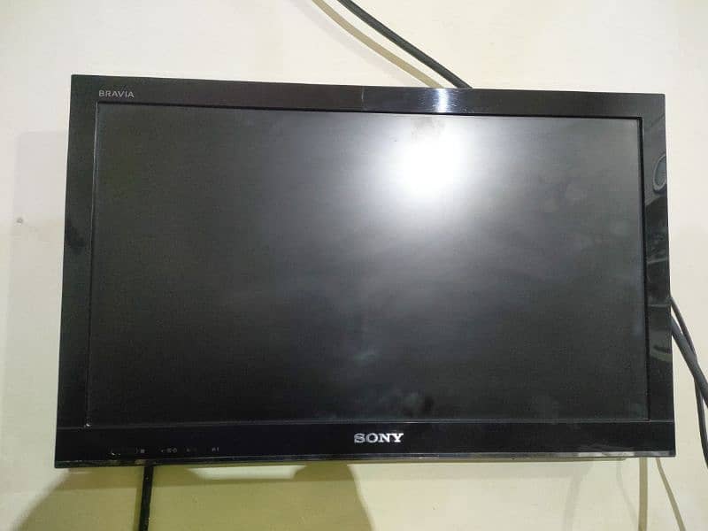 sony Bravia 24inch wide lcd original. 0