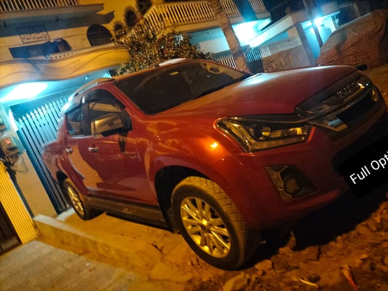 Isuzu D-Max V-Cross 2022 Original Colour 4