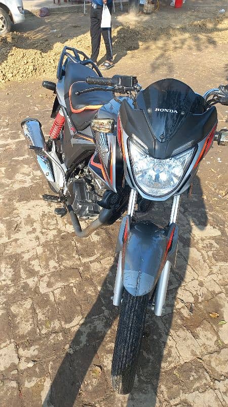 honda 150 silver clr 1