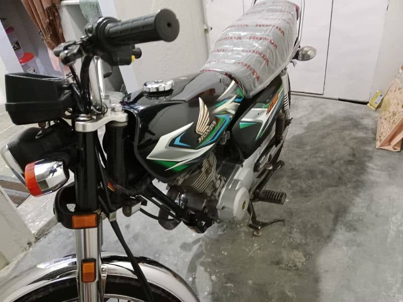 Honda cg 125 model 2023 in zero meter 0316/8928595 6