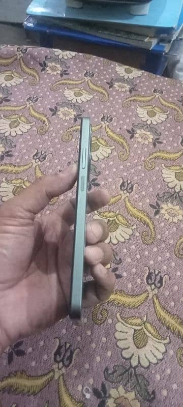 realme C61 mobile with box 1