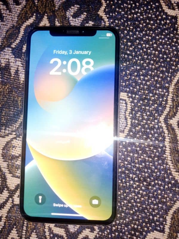 I phon x urgent sale. Bettry health 88% memory 64 gb. factory unlock. 0