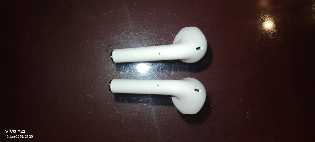 i12 airpods 5